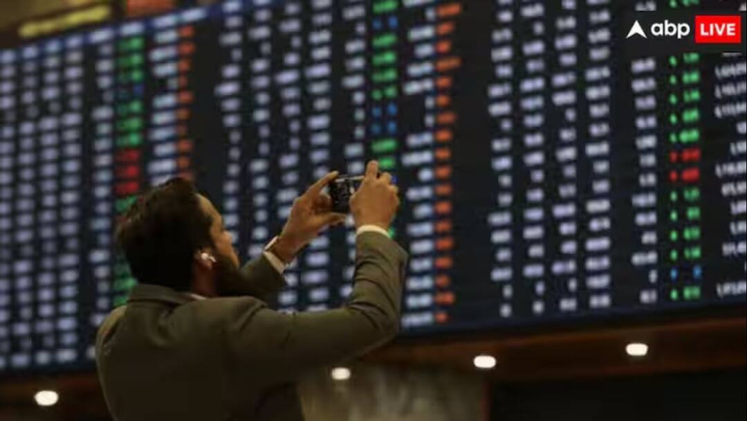 After Ceasefire Pakistan stock market jumps over nine percent भारत से किया सीजफायर तो दौड़ने लगा पाकिस्तान का शेयर बाजार, शांति के बीच 9 प्रतिशत की जबरदस्त उछाल