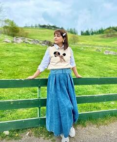 Hina Khan New Look: कोरियन लुक में हिना खान ने शेयर की तस्वीरें, क्यूटनेस पर फैंस ने हारा दिल