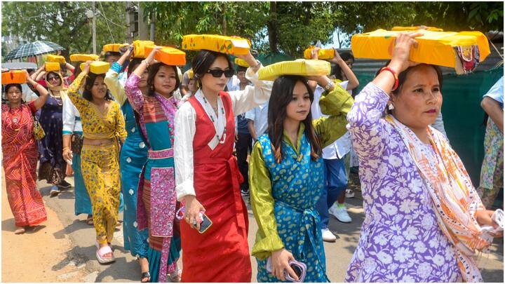 Women dressed up in traditional attire as they celebrated Buddha Purnima in Ranchi. (Image Source: PTI)