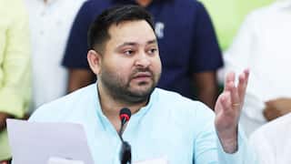 Tejashwi Yadav Breaks Into Dance During Late-Night Marine Drive Visit, Video Goes Viral