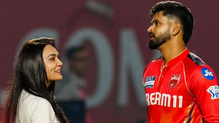 BCCI gave a big shock to Preity Zinta took this decision on PBKS vs DC match BCCI ने प्रीति जिंटा को दिया बड़ा झटका, PBKS vs DC मैच पर लिया ये फैसला