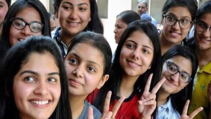Central Board of Secondary Education CBSE declares Class 12 results CBSE Board 12th Result 2025: ​CBSE ધોરણ 12નું પરિણામ જાહેર, 88.39 ટકા વિદ્યાર્થીઓ પાસ