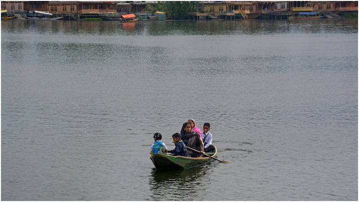 On Tuesday, the educationl institutions in the non-border districts of Jammu and Kashmir were reopened.