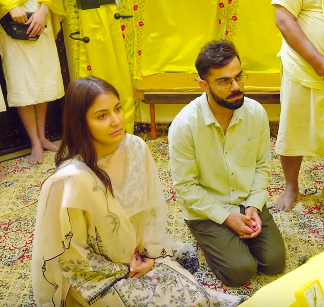 पति विराट कोहली के रिटायरमेंट के बाद फूटकर रोईं Anushka Sharma, उदास-परेशान हाल में वीडियो वायरल
