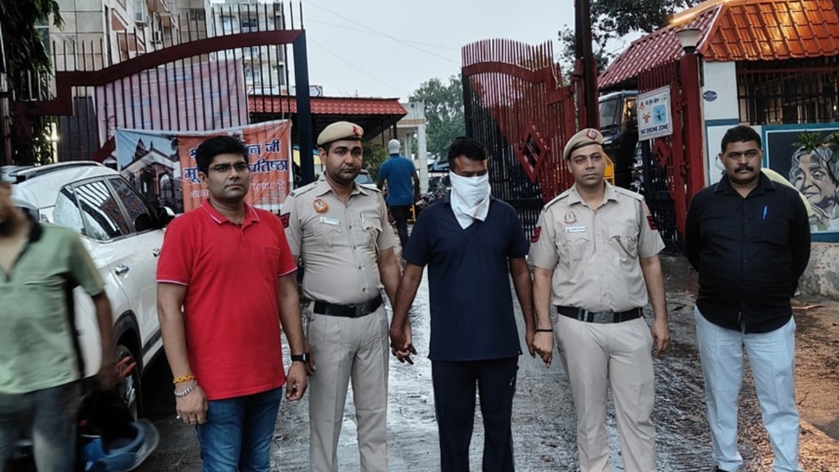 ‘T-Series के नए म्यूजिक वीडियो में आपको कास्ट किया गया है, जल्द मुंबई आइए…,’ फर्जी डायरेक्टर गिरफ्तार