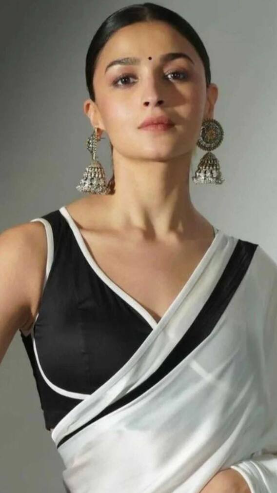 आर्मी जवानों की मां के लिए इमोशनल हुईं आलिया भट्ट