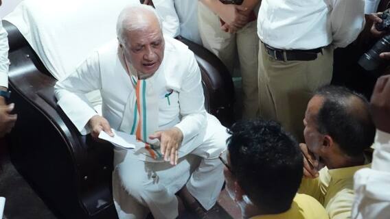 शहीद सब इंस्पेक्टर के परिजनों से मिले राज्यपाल, मोहम्मद इम्तियाज के नाम पर बनेगा हॉस्पिटल