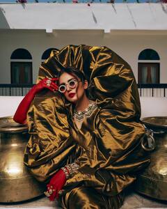 Huma Qureshi Photo: આ અભિનેત્રીનો અનોખો લુક જોઈ ફેન્સ હેરાન, જુઓ અદભૂત તસવીરો