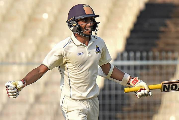 अभिमन्यू ईश्वरन हा भारतातील निवडक खेळाडूंपैकी एक आहे, जो देशांतर्गत क्रिकेटमध्ये सातत्याने धावा करत आहे. पण त्याला अद्याप आंतरराष्ट्रीय क्रिकेटमध्ये पदार्पण करता आलेले नाही.