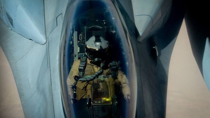 इस नियम के अनुसार किसी भी युद्ध बंदी या फिर दूसरे देश के सैनिकों के साथ बर्बरता और महिलाओं के साथ बलात्कार जैसी घटनाएं होती थीं. लेकिन जिनेवा कन्वेंशन के बाद इस नियम को सभी देशों को मानना पड़ता है.