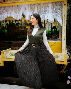 बदन पे सितारे लपेटे हुए.. शहनाझ गिलचा सिल्वर लुक; फोटो पहाच!