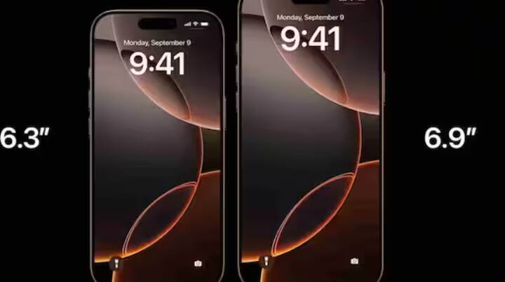 iPhone 16 Pro Max ਵਿੱਚ 6.9-ਇੰਚ ਦੀ LTPO Super Retina XDR OLED ਸਕਰੀਨ ਹੈ, ਜੋ ਕਿ 1320x2868 ਪਿਕਸਲ ਰੈਜ਼ੋਲਿਊਸ਼ਨ ਅਤੇ 2000 ਨਿਟਸ ਦੀ ਪੀਕ ਬ੍ਰਾਈਟਨੈਸ ਦੇ ਨਾਲ ਆਉਂਦੀ ਹੈ। ਇਸ ਵਿੱਚ ਐਪਲ ਦਾ ਲੇਟੇਸਟ A18 ਪ੍ਰੋ ਚਿੱਪਸੈੱਟ ਹੈ, ਜੋ ਕਿ 3nm ਤਕਨਾਲੋਜੀ 'ਤੇ ਅਧਾਰਤ ਹੈ ਅਤੇ ਬਿਹਤਰ ਪ੍ਰਦਰਸ਼ਨ ਦਿੰਦਾ ਹੈ। ਇਹ ਫੋਨ iOS 18 'ਤੇ ਚੱਲਦਾ ਹੈ।