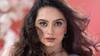 Shruti Marathe : सोने का रंग है, शीशे का अंग है; अभिनेत्री श्रुती मराठेचा मनमोहक अंदाज!