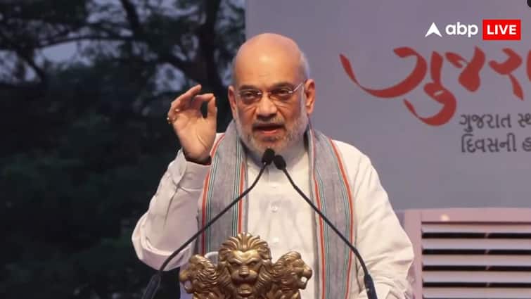 Chhattisgarh Telangana border 31 Maoists killed at Karregutta Hill amit shah said tricolour is flying proudly on the mountain where red terror once reigned 'जिस पहाड़ पर कभी लाल आतंक का राज था, वहां आज शान से तिरंगा लहरा रहा', 31 नक्सलियों की मौत पर बोले अमित शाह