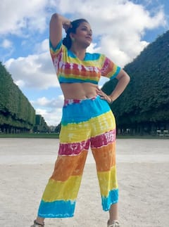 गर्मियों में दिखना है कूल और ट्रेंडी, तो मोनालिसा के समर कलेक्शन से लें इंस्पिरेशन