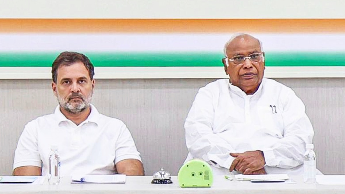 बिहार चुनाव से पहले कांग्रेस का प्रयोग! EBC विभाग के अध्यक्ष बनाए गए शशि भूषण