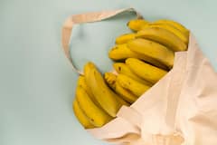 Banana Peel Face Mask: কলার খোসা দিয়ে বাড়িতে সহজেই কীভাবে তৈরি করবেন ফেস মাস্ক, ত্বকের কোন কোন সমস্যা দূর হবে?