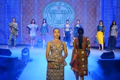 Miss World 2025: అందానికి అందం తెచ్చిన పోచంపల్లి వస్త్రాలు- ప్రపంచ సుందరీమణులే అసూయపడేలా సాగిన ఫ్యాషన్ షో