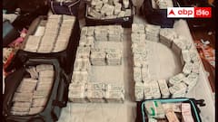 ఈడీకి చిక్కిన వైఎస్ రెడ్డి - ఇంట్లో నోట్ల గుట్ట - కేజీల కొద్దీ బంగారం - ఎవరో తెలుసా ?