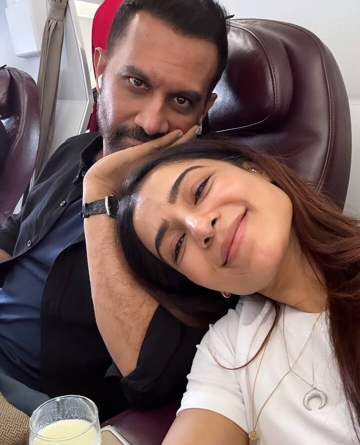 Among them, a cosy in-flight selfie of Samantha resting on Raj’s shoulder caught fans’ attention.