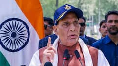 राजनाथ सिंह ने दिखाई पाकिस्तान को औकात, बोले- 'पाकिस्तान जहां खड़ा होता है, वहीं से शुरू होती है भिखारियों की लाइन'