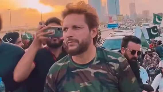 India Pakistan War Shahid Afridi: पाकिस्तानची वेगाने प्रगती सुरु, पण भारत आम्हाला रोखण्याचा प्रयत्न करतोय; शाहीद आफ्रिदीचं हास्यास्पद वक्तव्य