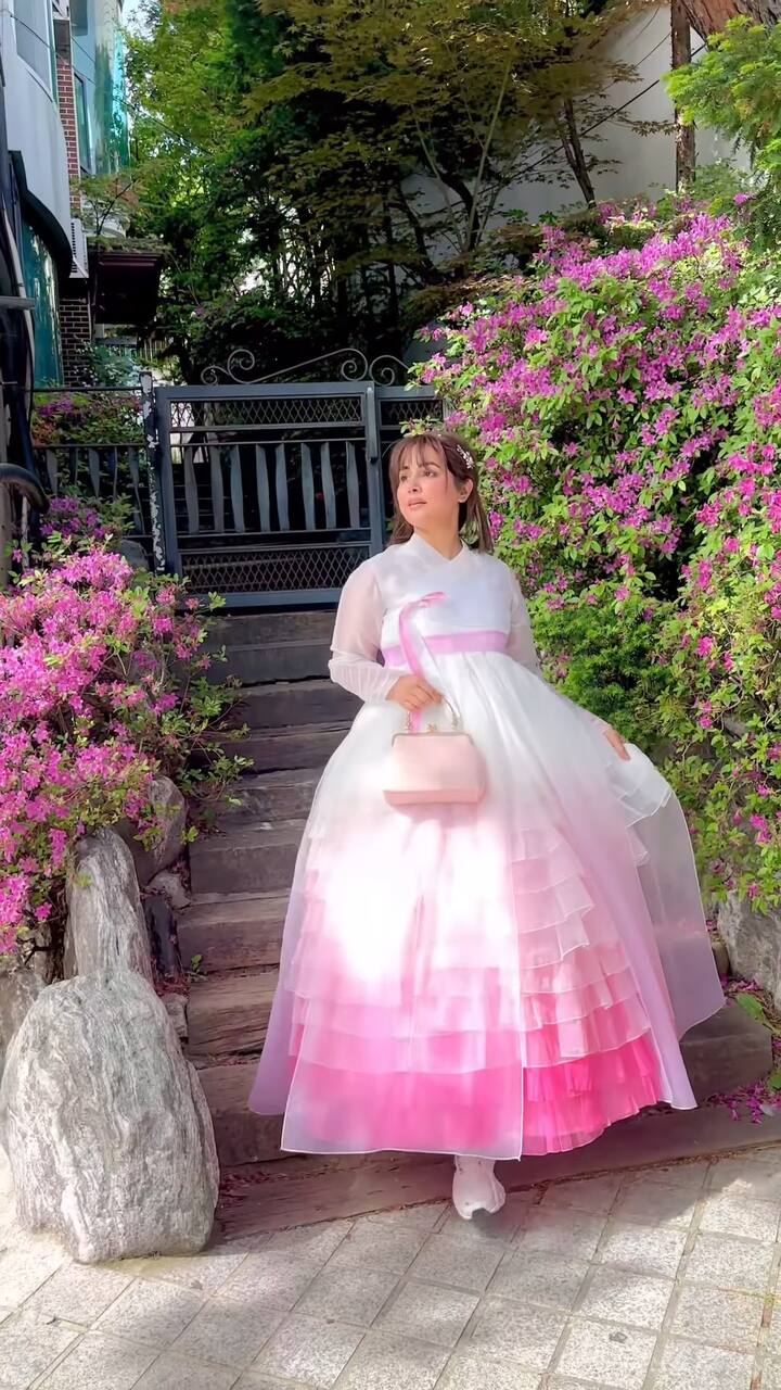 They recreated a memorable scene from the popular drama “Goblin” at the actual filming locations.