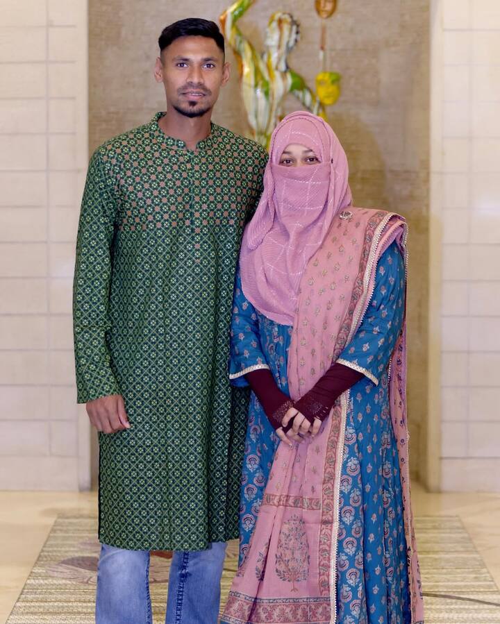 बांग्लादेशी खिलाड़ी मुस्तफिजुर रहमान भी अपनी कजिन सिस्टर से शादी कर चुके हैं. मुस्तफिजुर रहमान की वाइफ साइमा परवीन उनकी ननिहाल की तरफ से रिश्तेदारी में हैं.