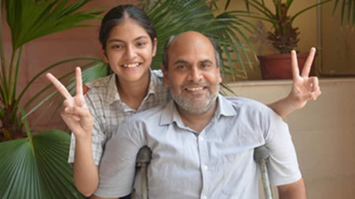 Cbse Topper: ’’ட்யூஷன் இல்லை, தினசரி 20 மணிநேரம் படிப்பேன்’’ சிபிஎஸ்இ தேர்வில்500-க்கு 500 மதிப்பெண் வாங்கிய மாணவி பேட்டி!