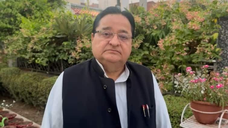 Samajwadi Party Former MP DR ST Hasan Reacted on MP Minister Kunwar Vijay Shah Statement 'सेना में सांप्रदायिक जहर घोलना चाहती है बीजेपी', मंत्री विजय शाह के बयान पर भड़के सपा नेता