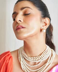 Nimrat Kaur Channels Her Inner 'Rani Indrani' In A Retro Look; See PICS