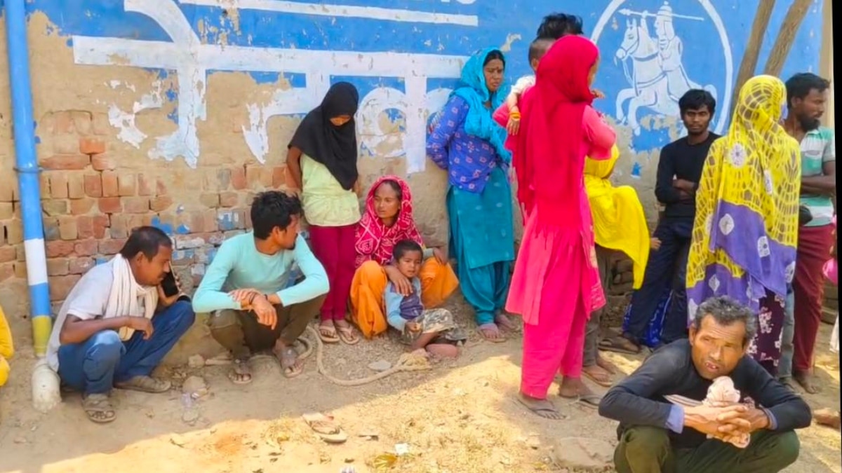 राजस्थान से डिपोर्ट किए गए 148 अवैध बांग्लादेशी, विशेष विमान से भेजा बंगाल, सीकर से 393 हिरासत में
