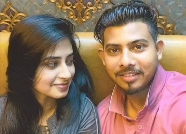 बांग्लादेशी क्रिकेटर मोसद्दिक हुसैन ने शर्मिन समीरा उषा से साल 2009 में शादी की थी. इस खिलाड़ी ने जब शादी की, तब ये केवल 16 साल के थे.