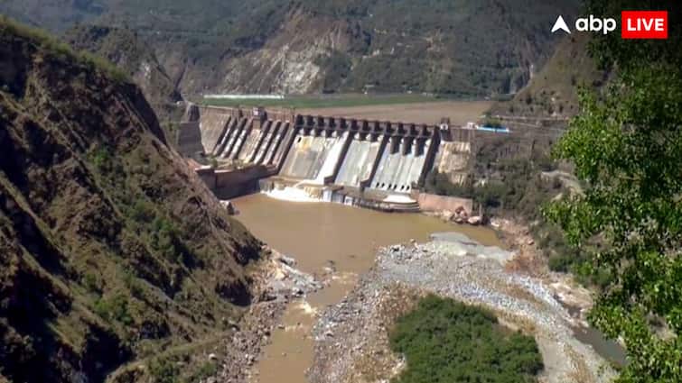indian government stand on indus water treaty suspend after pakistan pleading to release water पाकिस्तान ने लगाई भारत से पानी छोड़ने की गुहार, मोदी सरकार ने दिया ये जवाब