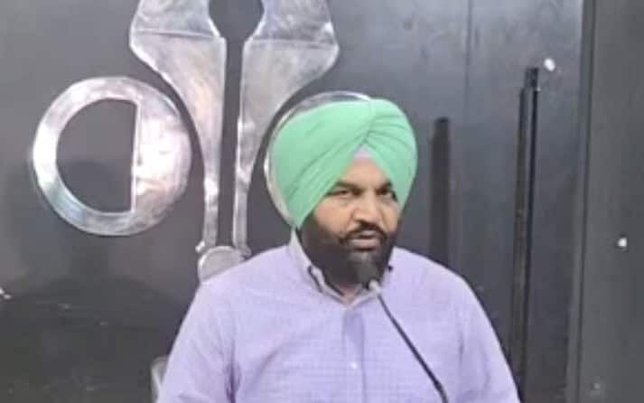'Punjab CM Must Take Full Responsibility': Amritsar MP Demands Mann’s Resignation After 27 Die In Hooch Tragedy Punjab Amritsar Liquor deaths Congress MP Gurjeet Singh Aujla says CM Mann should take responsibility 'Punjab CM Must Take Full Responsibility': Amritsar MP Demands Mann’s Resignation After 27 Die In Hooch Tragedy