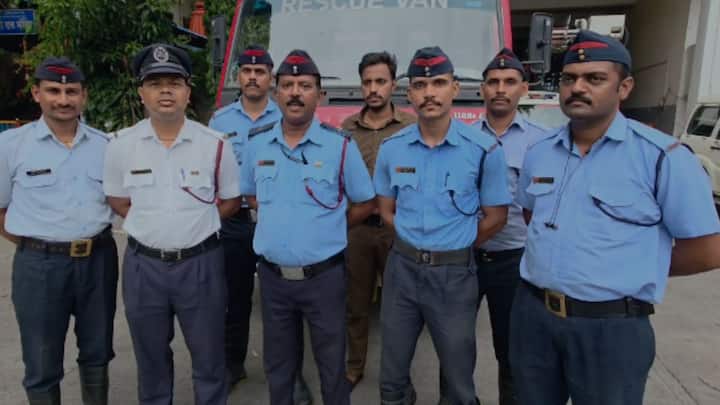 हा सर्व प्रकार जवळपास 2 तास सुरू होता. या घटनेचा व्हिडिओ सध्या सोशल मीडियावर व्हायरल होत आहे.