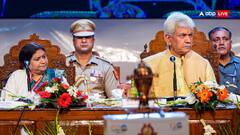 कश्मीर यूनिवर्सिटी की VC प्रो निलोफर खान को लेकर बड़ी खबर, LG ने लिया ये फैसला