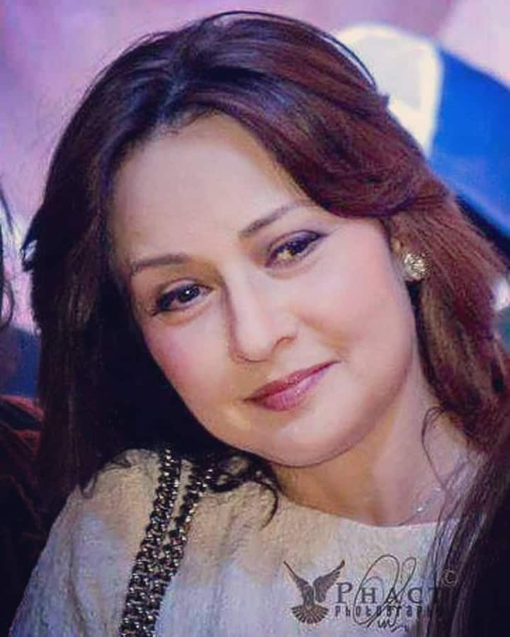 जावेद जाफरी से तलाक के बाद जेबा की जिंदगी में इंडियन सिंगर अदनान सामी ने कदम रखा और दोनों ने 1993 में निकाह कर लिया लेकिन जेबा की ये शादी भी नहीं टिक पाई और 4 साल साथ रहकर दोनों ने अपने रास्ते अलग कर लिए.