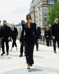 Kim Kardashian Walks Into Courtroom Like It’s Fashion Week, Wearing $1.5M Necklace To Robbery Trial