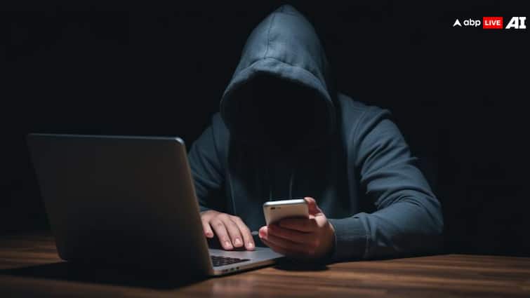 Chhatrapati Sambhajinagar Fake video call of IPS Vishwas Nangre Patil created using AI, then cyber fraud ANN सावधान! AI से बनाई IPS विश्वास नांगरे पाटील की नकली वीडियो कॉल, फिर रिटायर्ड अधिकारी से लाखों की ठगी