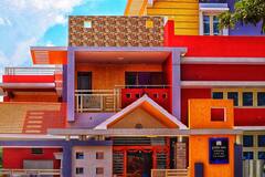 क्या बालकनी में गमले रखने वालों पर भी नोएडा में होगा केस दर्ज? जान लीजिए अपने काम की बात