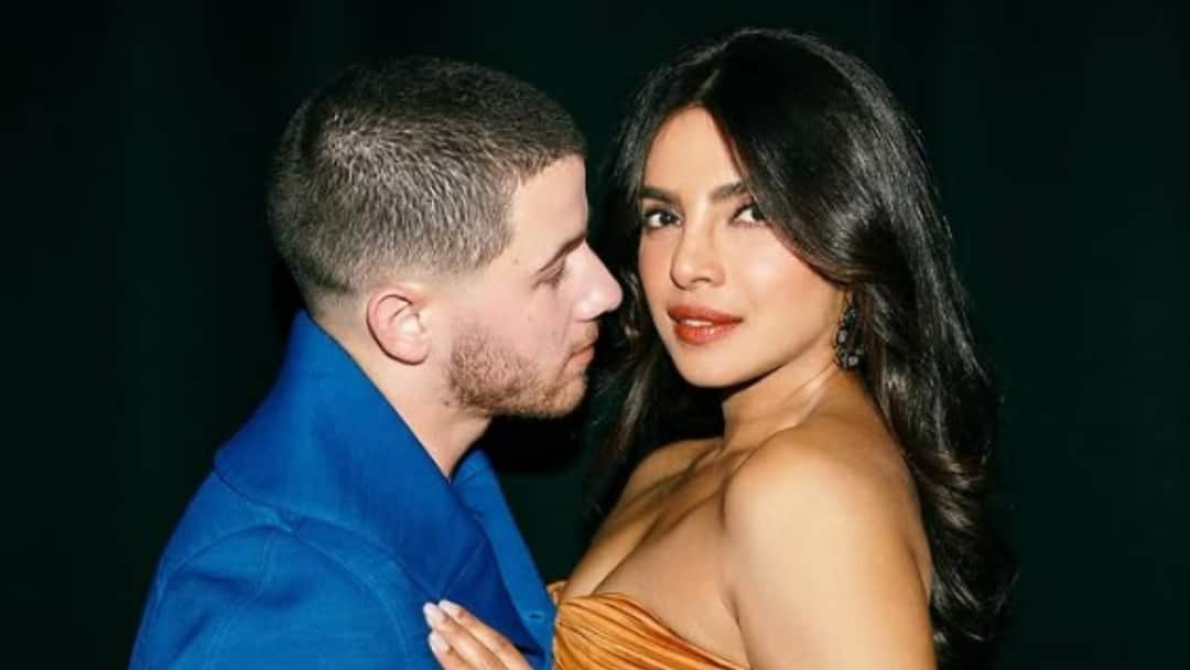 Priyanka Chopra Reacts To Nick Jonas’ Heartfelt Note After Jonas Brothers’ Epic Show Priyanka Chopra Reacts To Nick Jonas Heartfelt Note After Jonas Brothers Epic Show At MetLife Stadium Priyanka Chopra Reacts To Nick Jonas’ Heartfelt Note After Jonas Brothers’ Epic Show