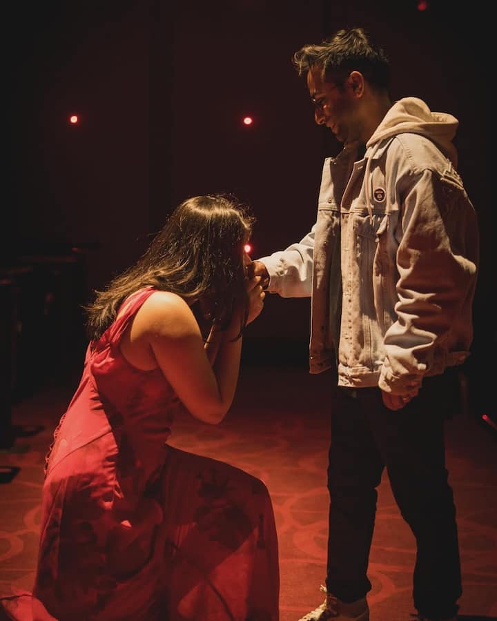 Anoushka’s Instagram bio reveals that she is a writer and an aspiring filmmaker.