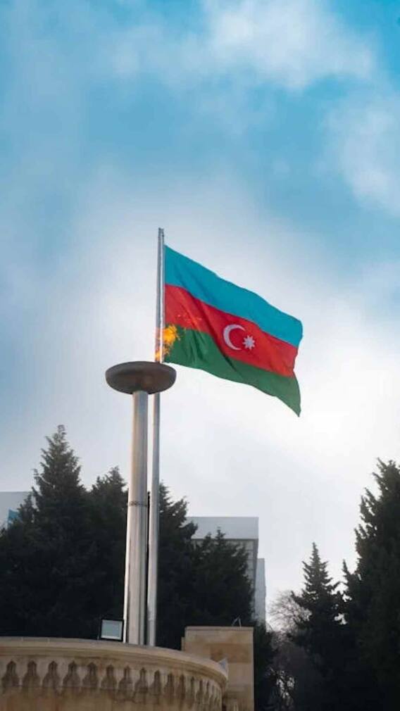 अजरबैजान को क्यों कहते हैं 'लैंड ऑफ फायर'?