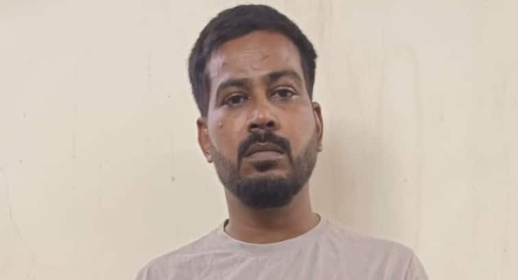 UP STF Arrested Sanju Dokre Shooter of Ravi Pujari gang wanted in the robbery of 30 lakhs ANN यूपी STF को बड़ी कामयाबी, 30 लाख की लूट में वांछित रवि पुजारी गैंग का शूटर संजू डोकरे गिरफ्तार