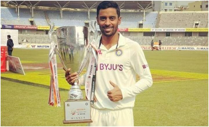 ईश्वरनने आतापर्यंत त्याच्या 101 सामन्यांच्या प्रथम श्रेणी कारकिर्दीत 7,674 धावा केल्या आहेत, ज्यामध्ये 27 शतके आणि 29 अर्धशतकांचा समावेश आहे.