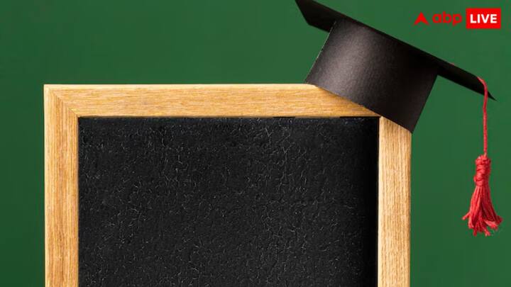 हिमाचल प्रदेश स्कूल शिक्षा बोर्ड की 12वीं की परीक्षा में ऊना की रहने वाली महक ने टॉप किया है. उन्होंने 97.2% के साथ परीक्षा में 486 अंक प्राप्त किए हैं.