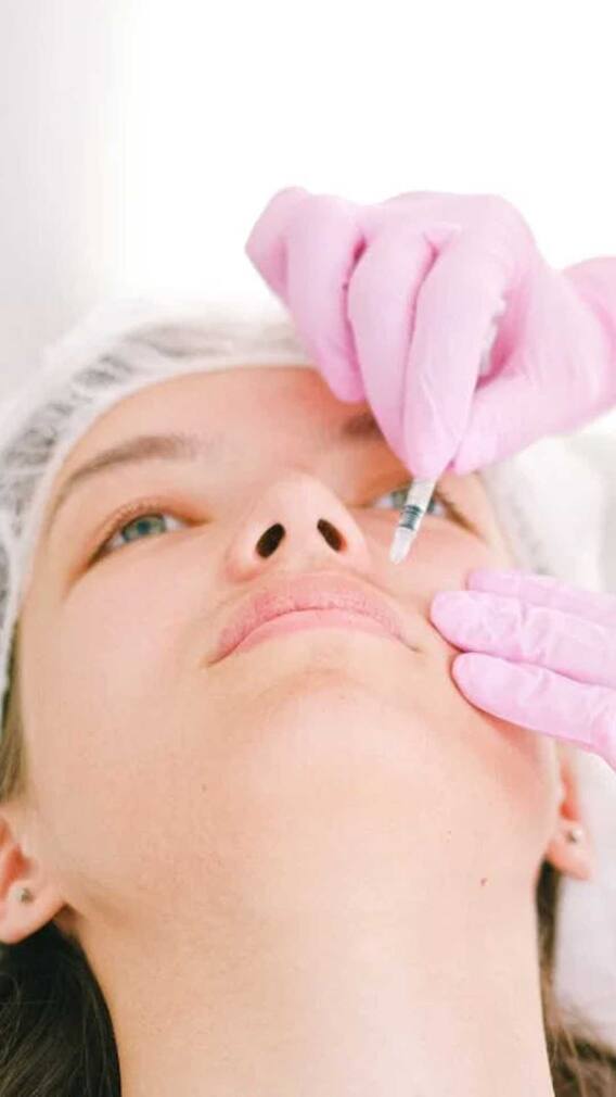 कितनी महंगी होती है प्लास्टिक सर्जरी?