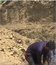 IND-PAK Tension: पाकिस्तान से फायरिंग के डर से सरहद पर बन रहे बंकर | ABP NEWS SHORTS