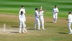 42 ਸਾਲ ਦੀ ਉਮਰ ਵਿੱਚ ਵਾਪਸੀ ਕਰ ਰਿਹਾ ਇਹ ਮਹਾਨ ਤੇਜ਼ ਗੇਂਦਬਾਜ਼, ਅੰਤਰਰਾਸ਼ਟਰੀ ਕ੍ਰਿਕਟ 'ਚ ਲੈ ਚੁੱਕਾ 991 ਵਿਕਟਾਂ